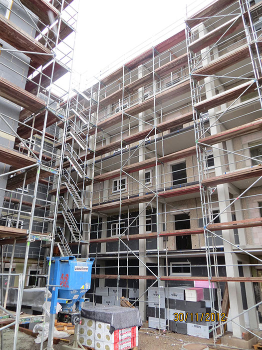 Umgestaltung einer Plattenbauschule zu einer altersgerechten Wohnanlage in Erfurt Heckenrosenweg